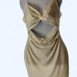 Windsor cream mini bodycon dress with open stomach S